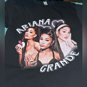 Ariana grande t shirt